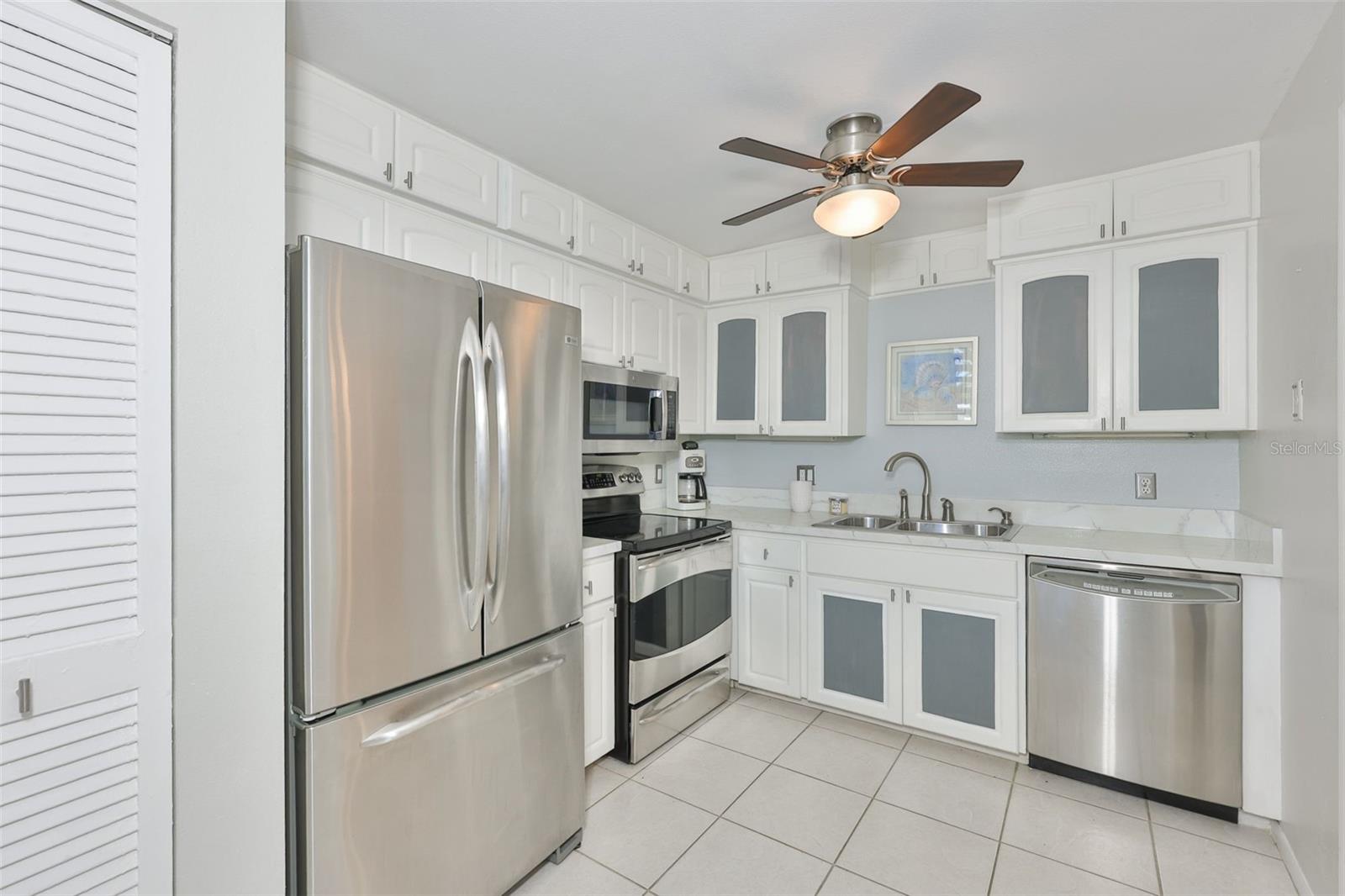 647 WOODLAWN DR #647, BRADENTON, FL — photo 6