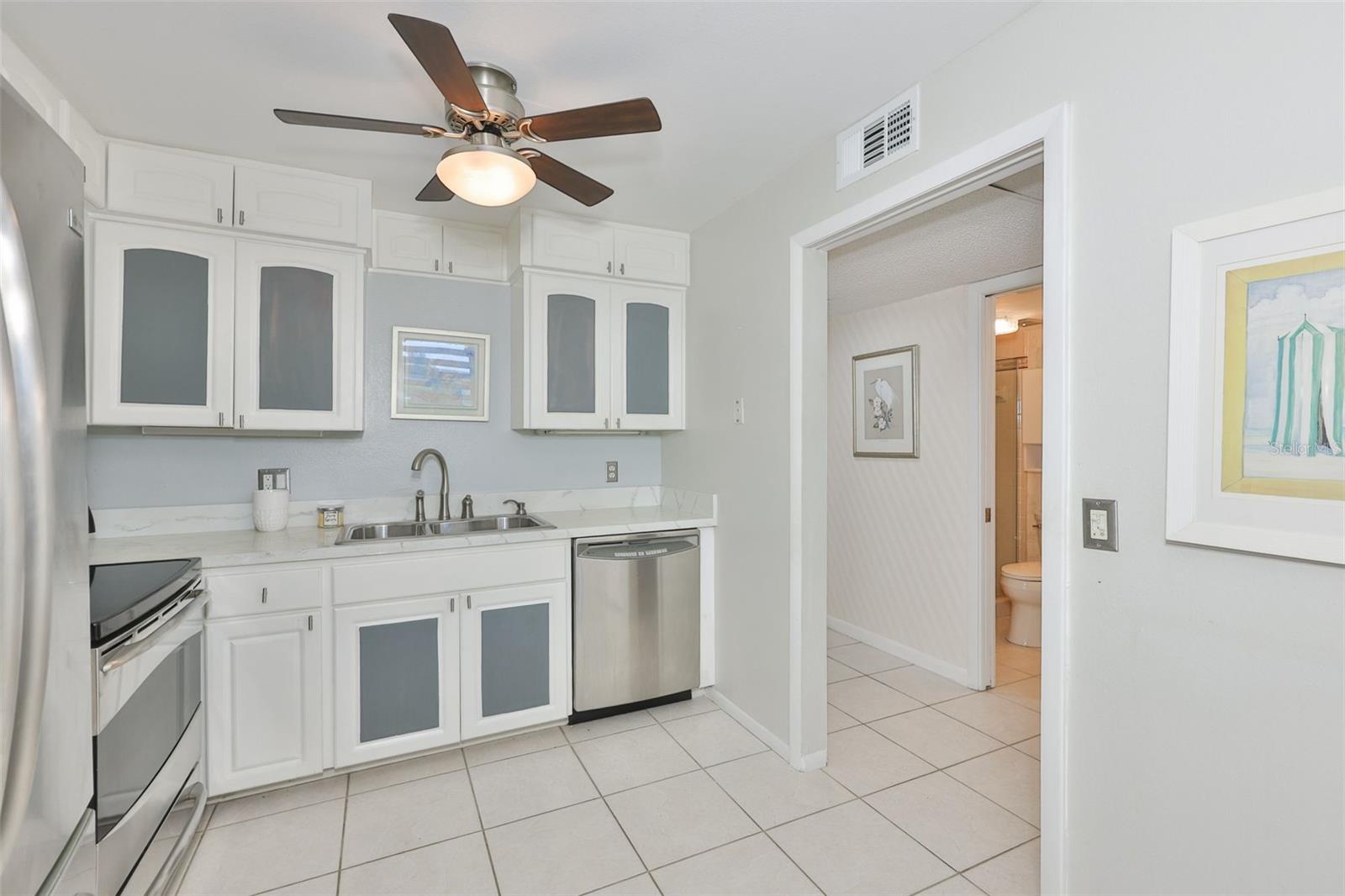 647 WOODLAWN DR #647, BRADENTON, FL — photo 7