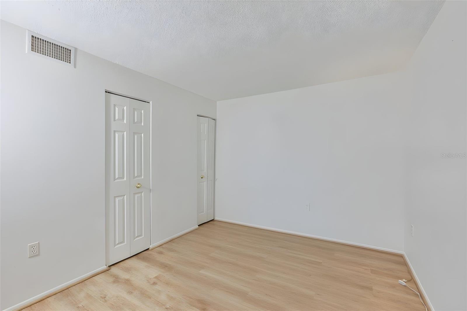 647 WOODLAWN DR #647, BRADENTON, FL — photo 8