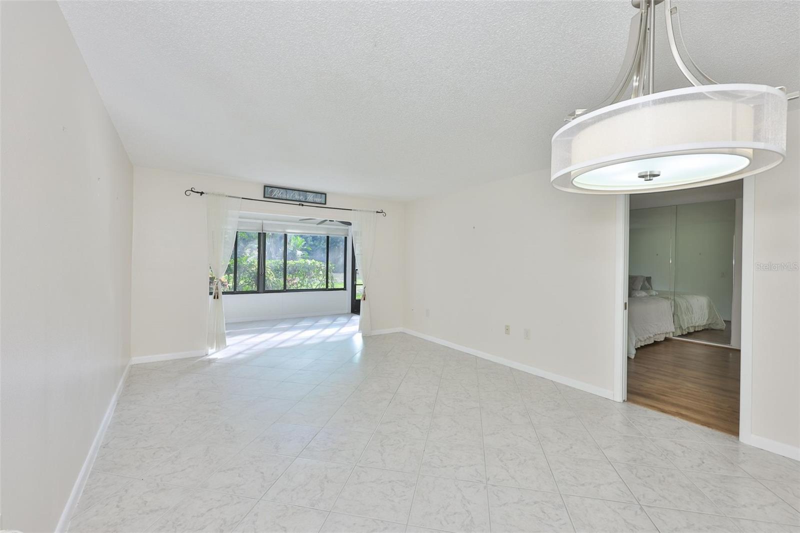 647 WOODLAWN DR #647, BRADENTON, FL — photo 19