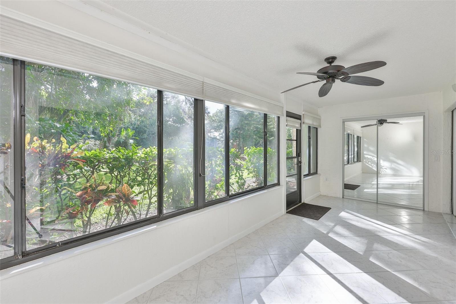 647 WOODLAWN DR #647, BRADENTON, FL — photo 24