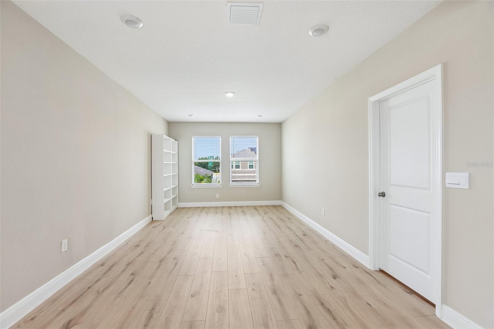 327 MANGROVE MANOR DR, APOLLO BEACH, FL — photo 13