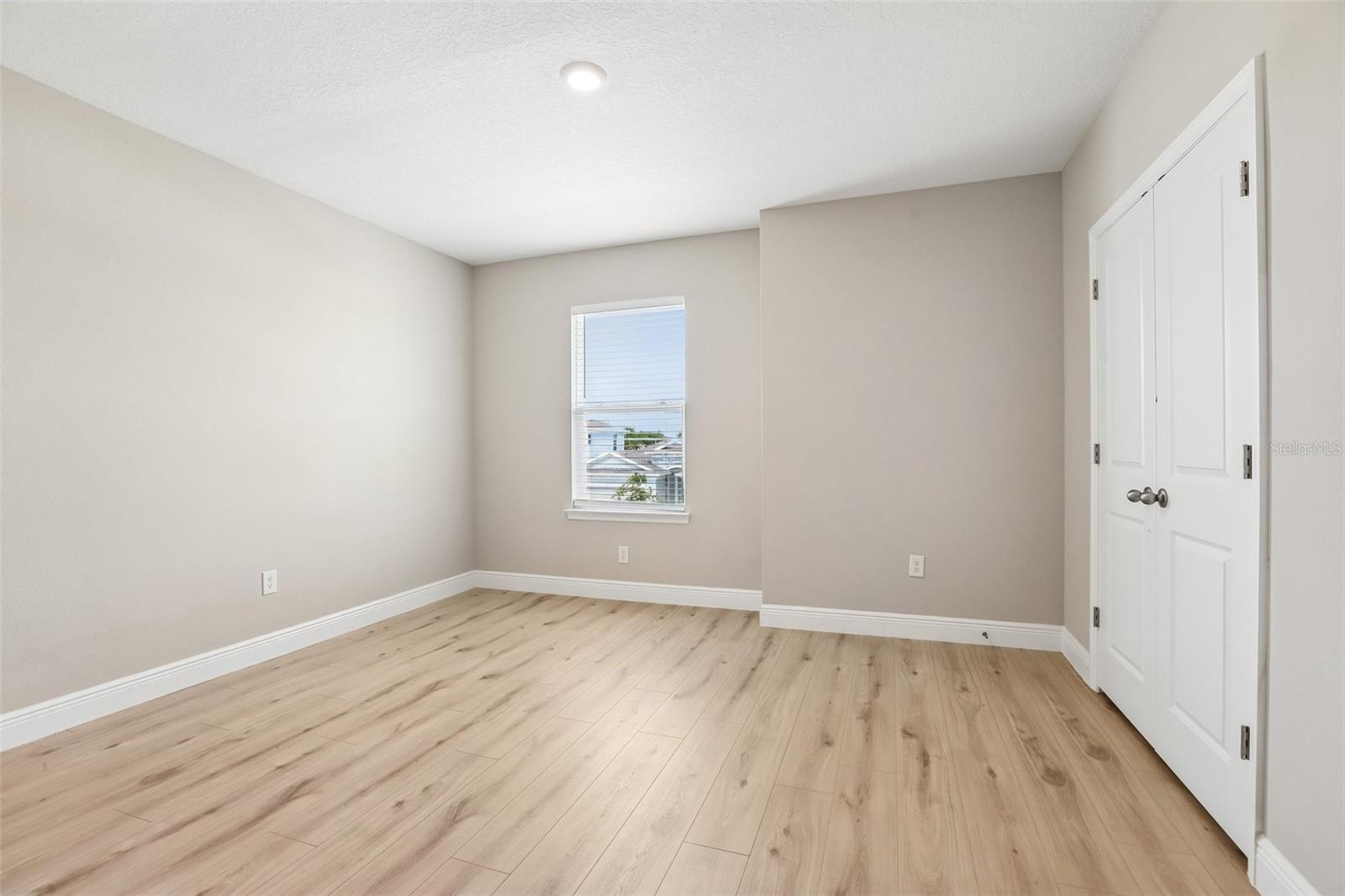 327 MANGROVE MANOR DR, APOLLO BEACH, FL — photo 22
