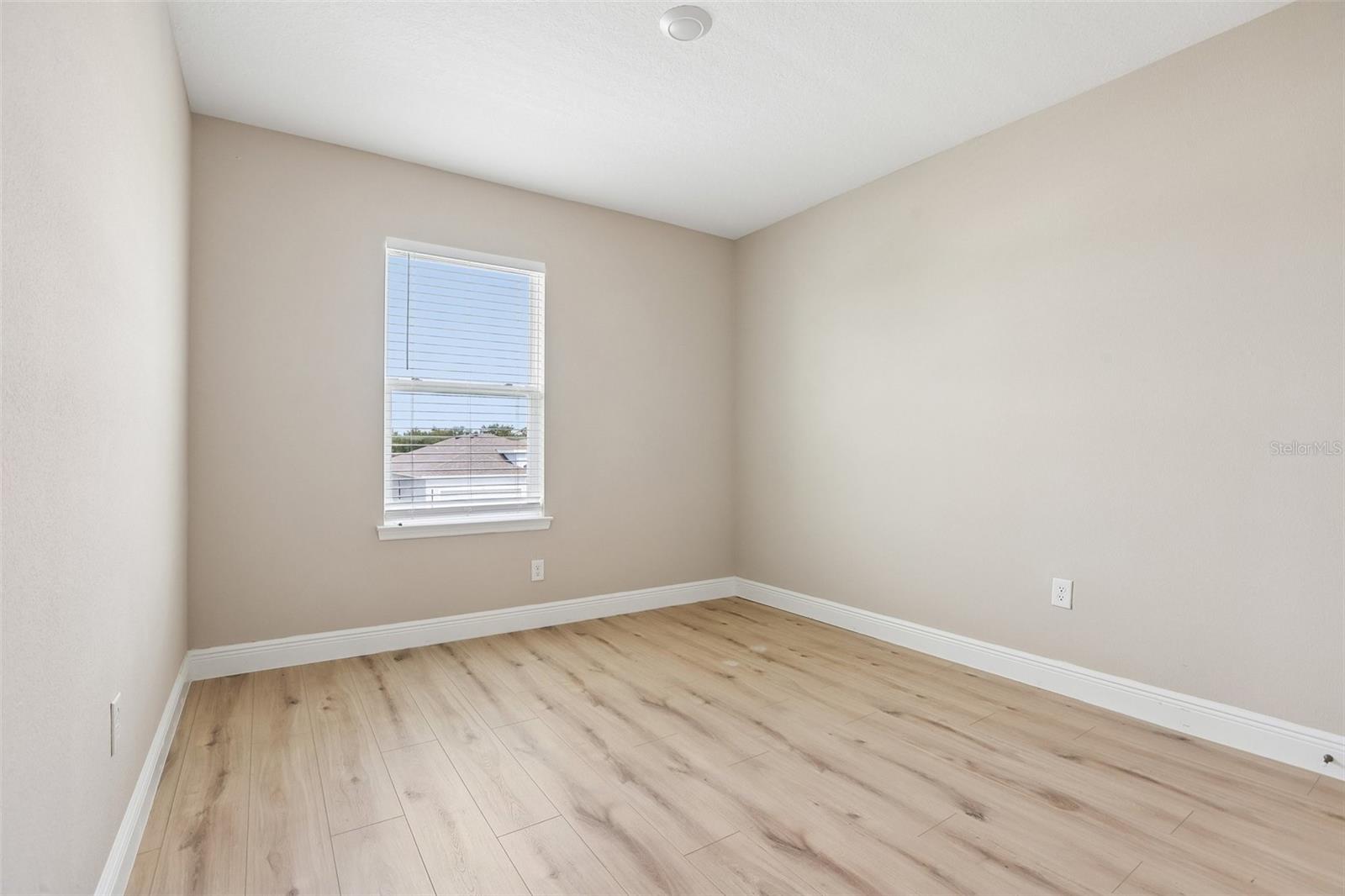 327 MANGROVE MANOR DR, APOLLO BEACH, FL — photo 23