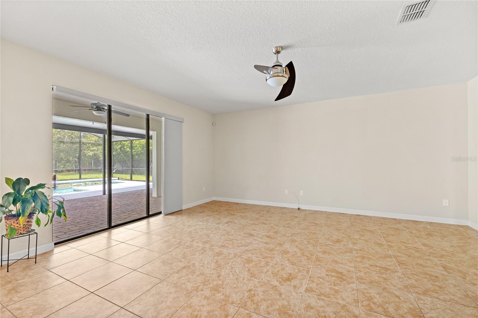 2892 SPRING BREEZE WAY, KISSIMMEE, FL — photo 16