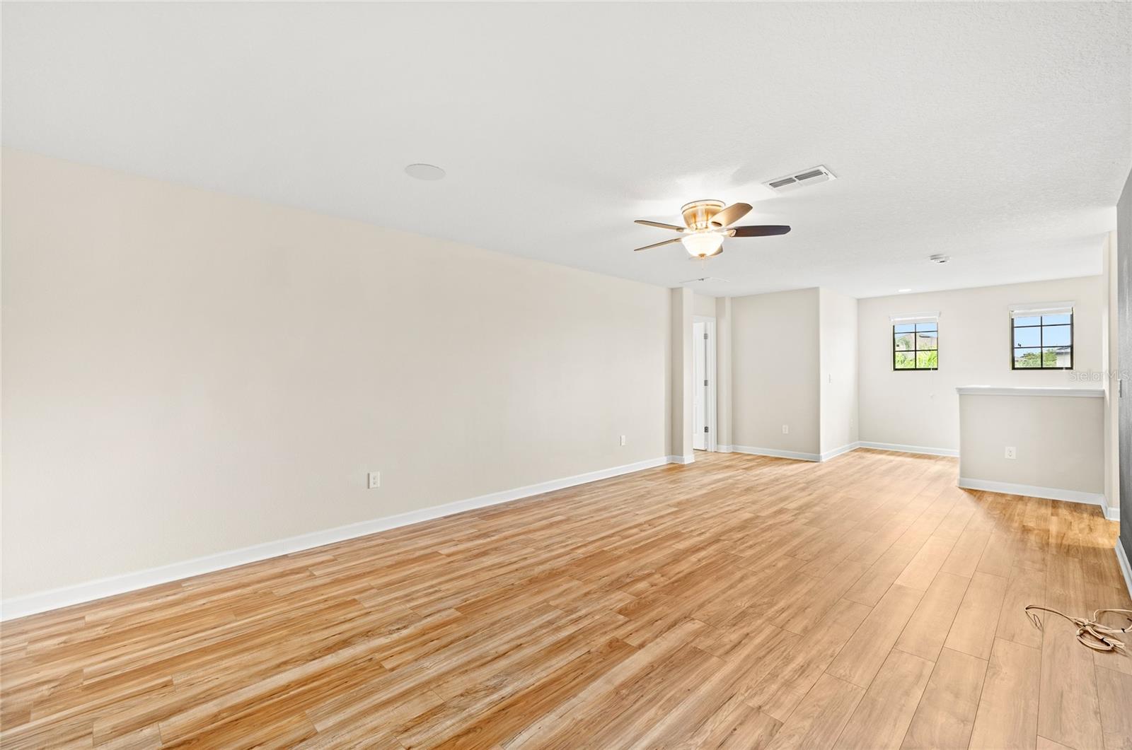 2892 SPRING BREEZE WAY, KISSIMMEE, FL — photo 36