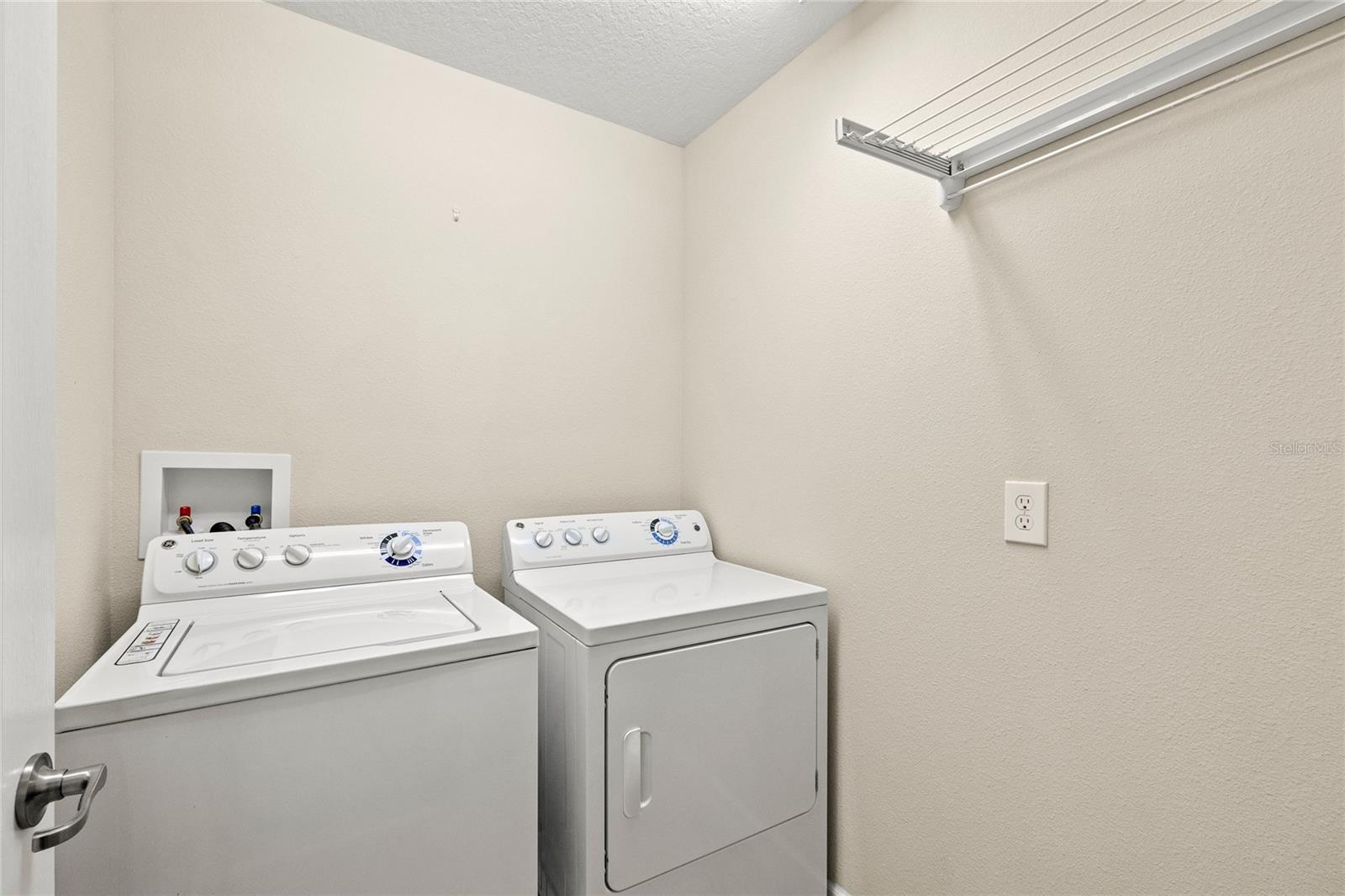 2892 SPRING BREEZE WAY, KISSIMMEE, FL — photo 37