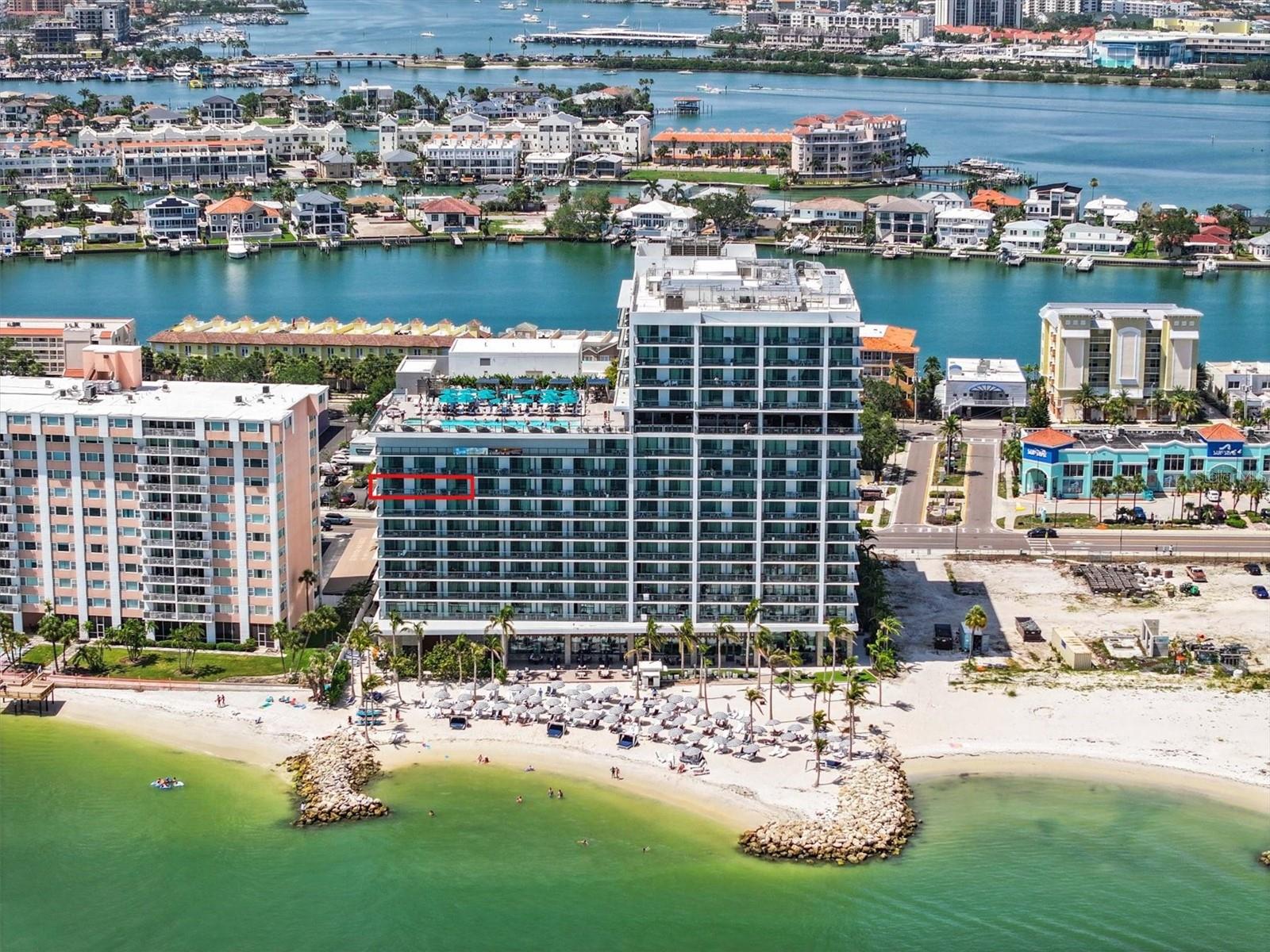 691 S GULFVIEW BLVD #815, CLEARWATER BEACH, FL