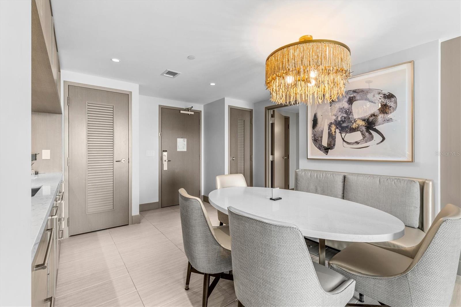 691 S GULFVIEW BLVD #815, CLEARWATER BEACH, FL — photo 10