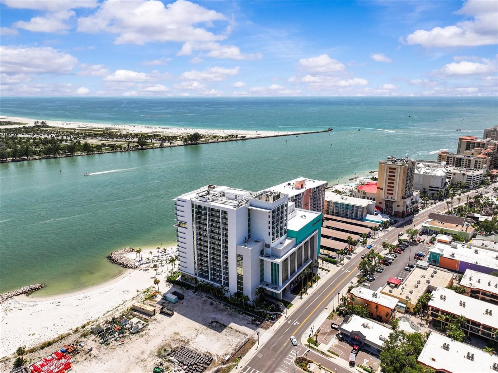 691 S GULFVIEW BLVD #815, CLEARWATER BEACH, FL — photo 40
