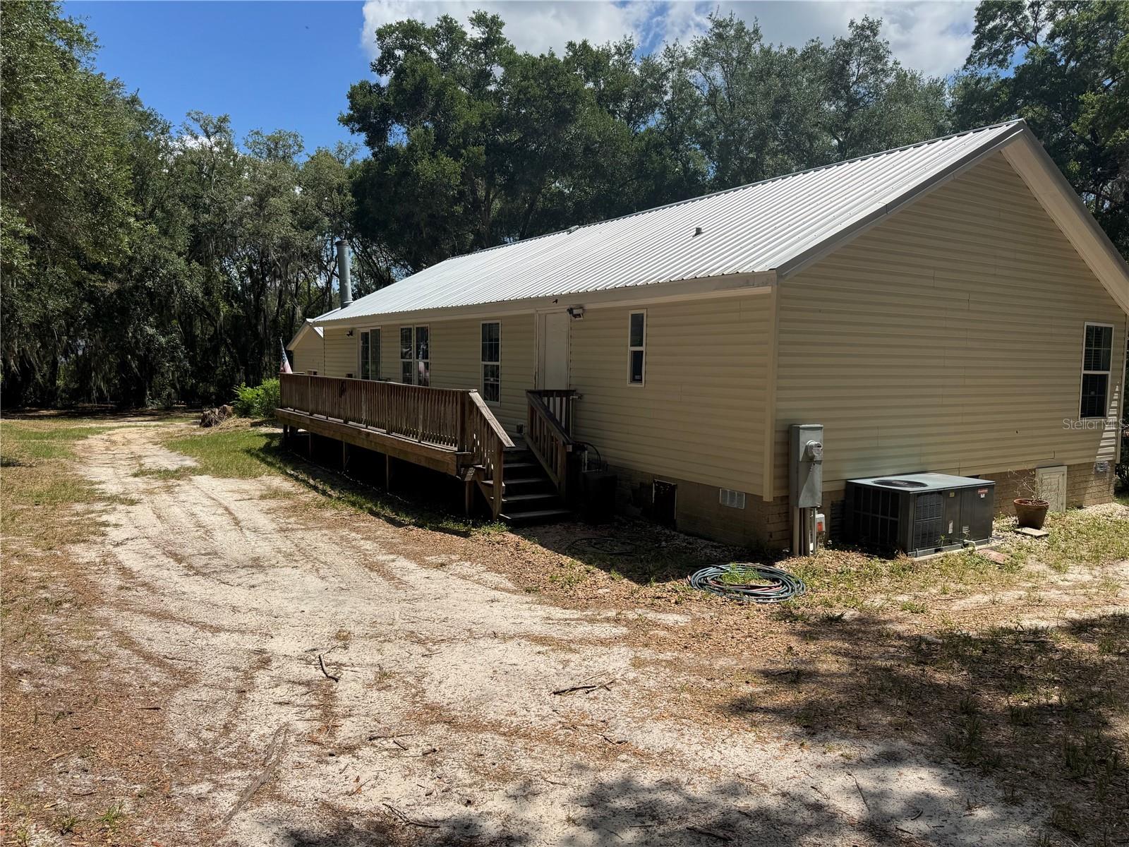 10645 SE 145TH ST, SUMMERFIELD, FL — photo 3