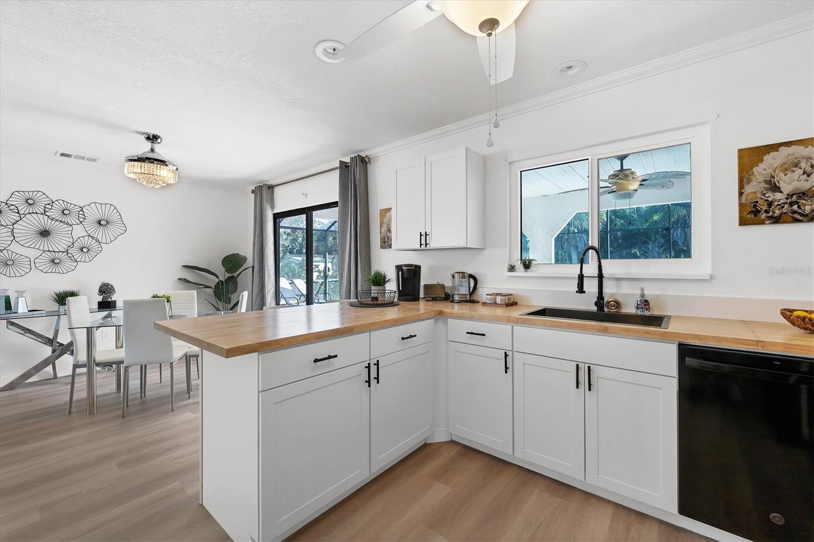 18091 EAU GALLIE CIR, PORT CHARLOTTE, FL — photo 10