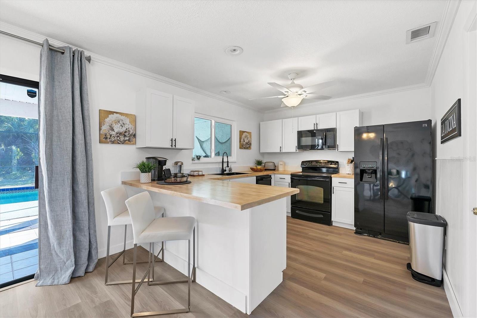 18091 EAU GALLIE CIR, PORT CHARLOTTE, FL — photo 12