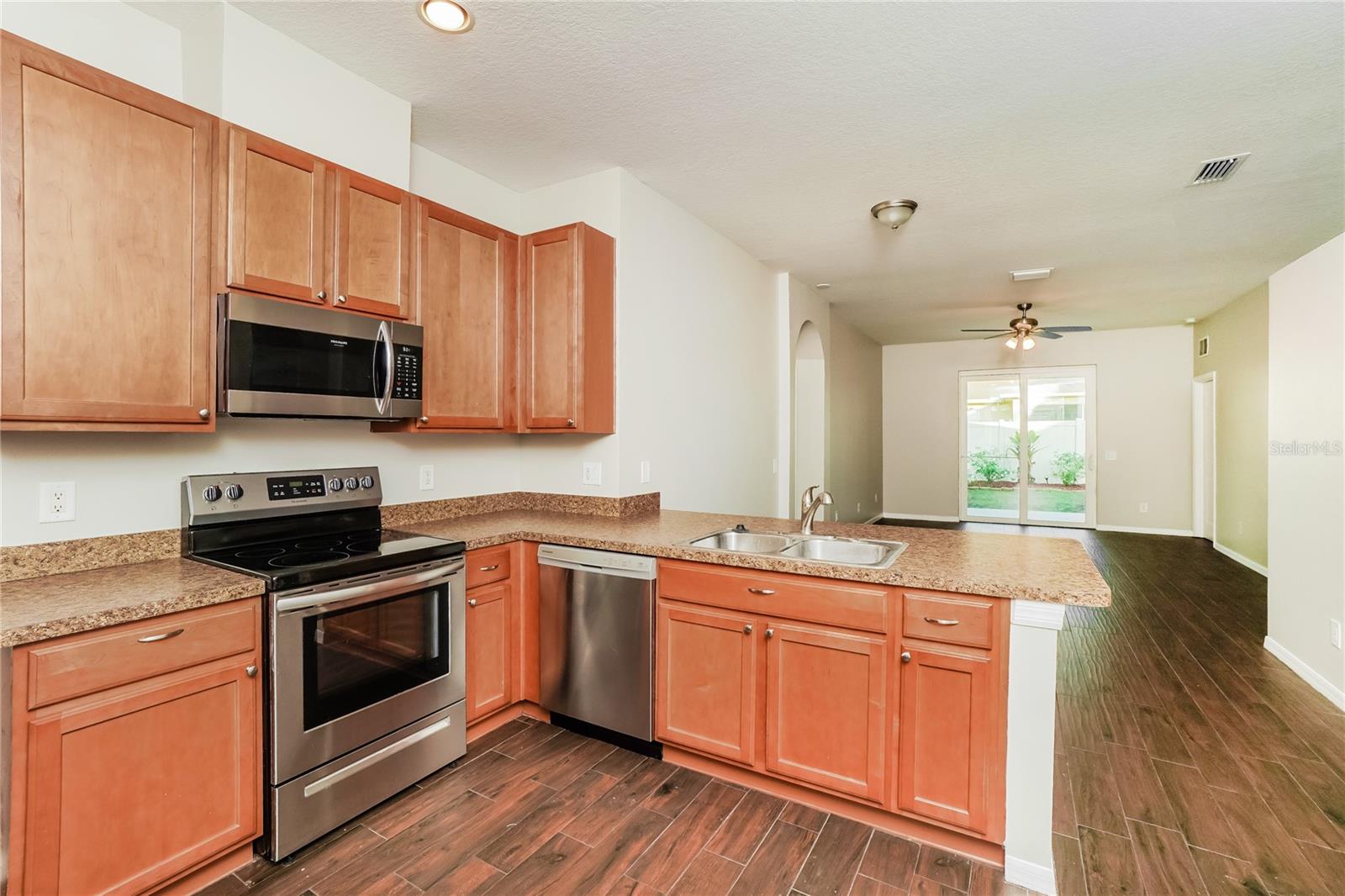 3610 BENERAID ST, LAND O LAKES, FL — photo 4