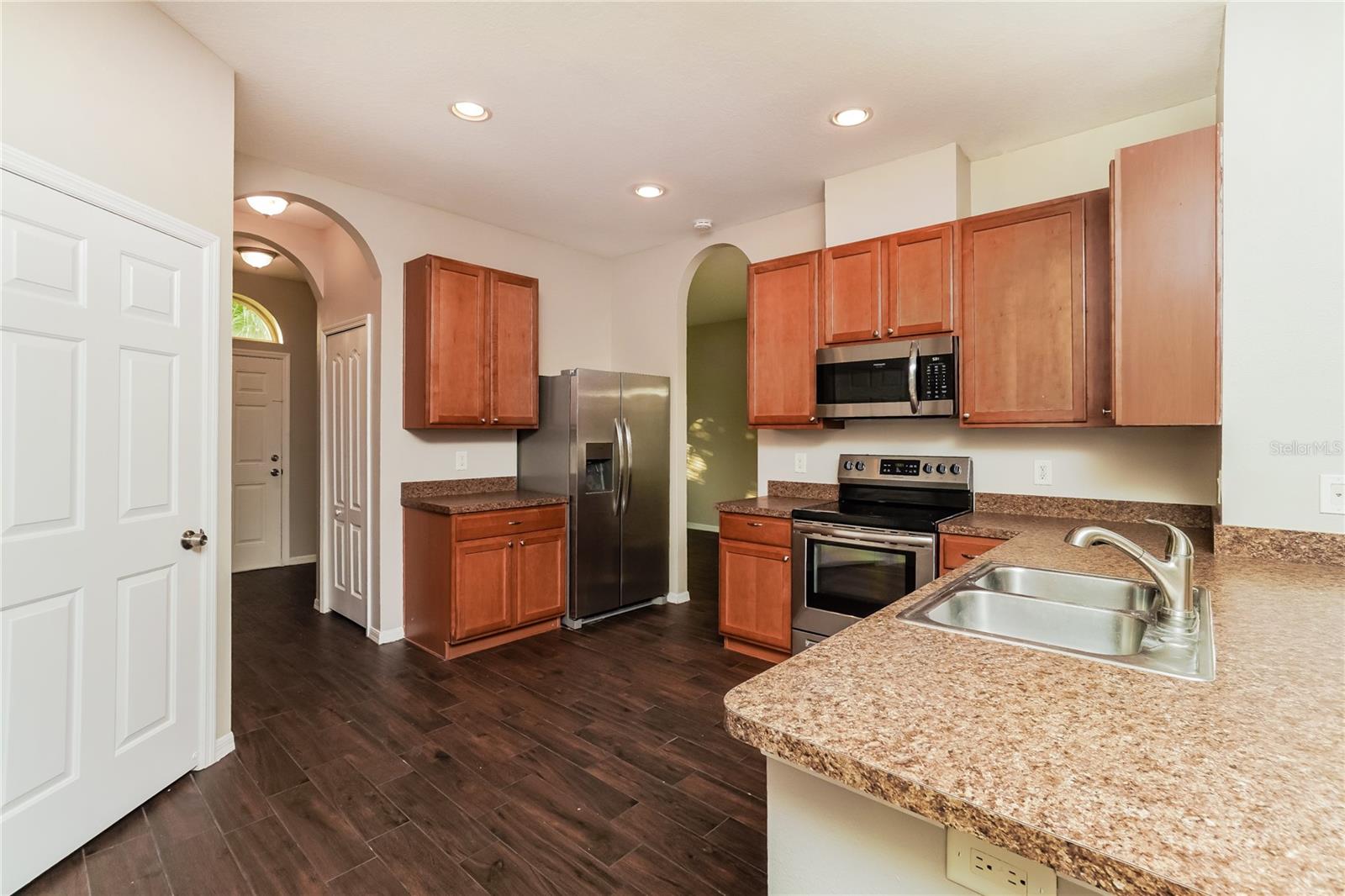 3610 BENERAID ST, LAND O LAKES, FL — photo 5