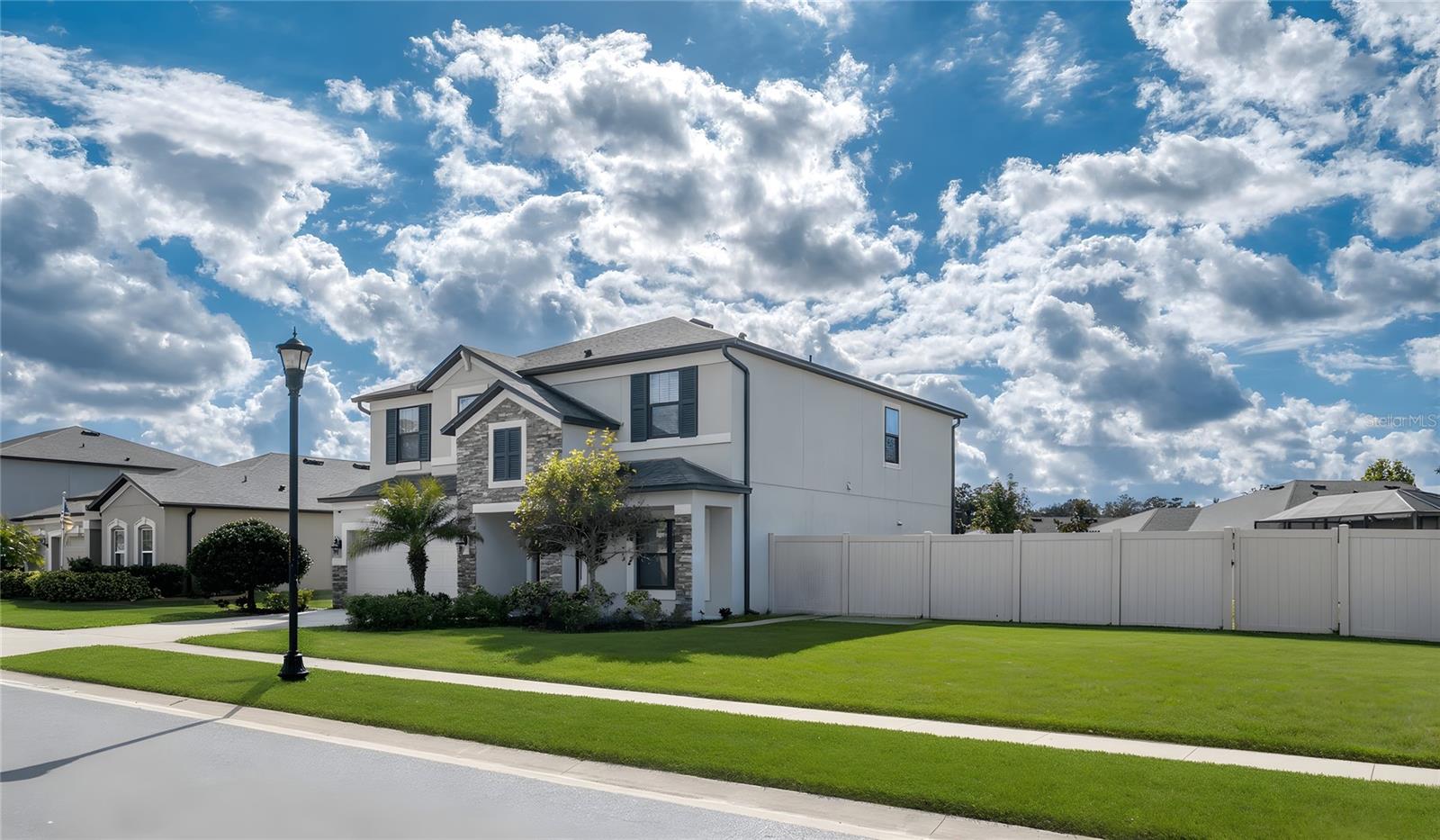 18576 OBREGAN DR, SPRING HILL, FL — photo 9