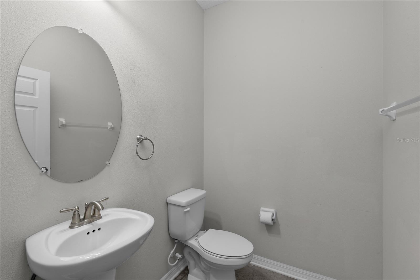 18576 OBREGAN DR, SPRING HILL, FL — photo 28