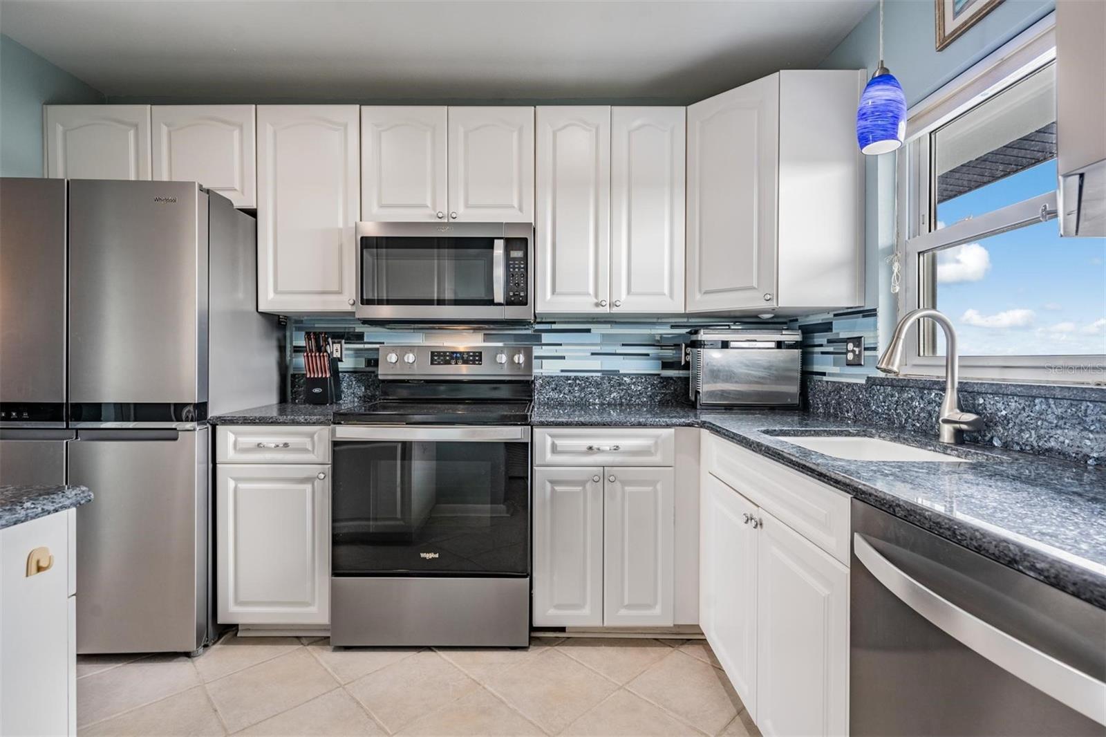 4939 FLORAMAR TER #914, NEW PORT RICHEY, FL — photo 4