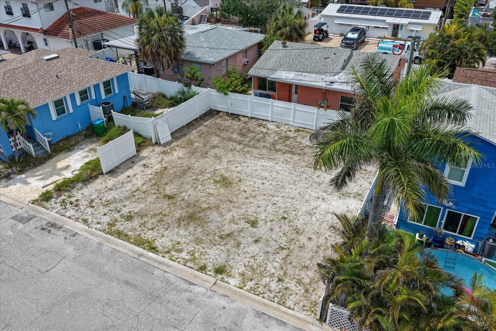 122 87TH AVE, TREASURE ISLAND, FL — photo 6
