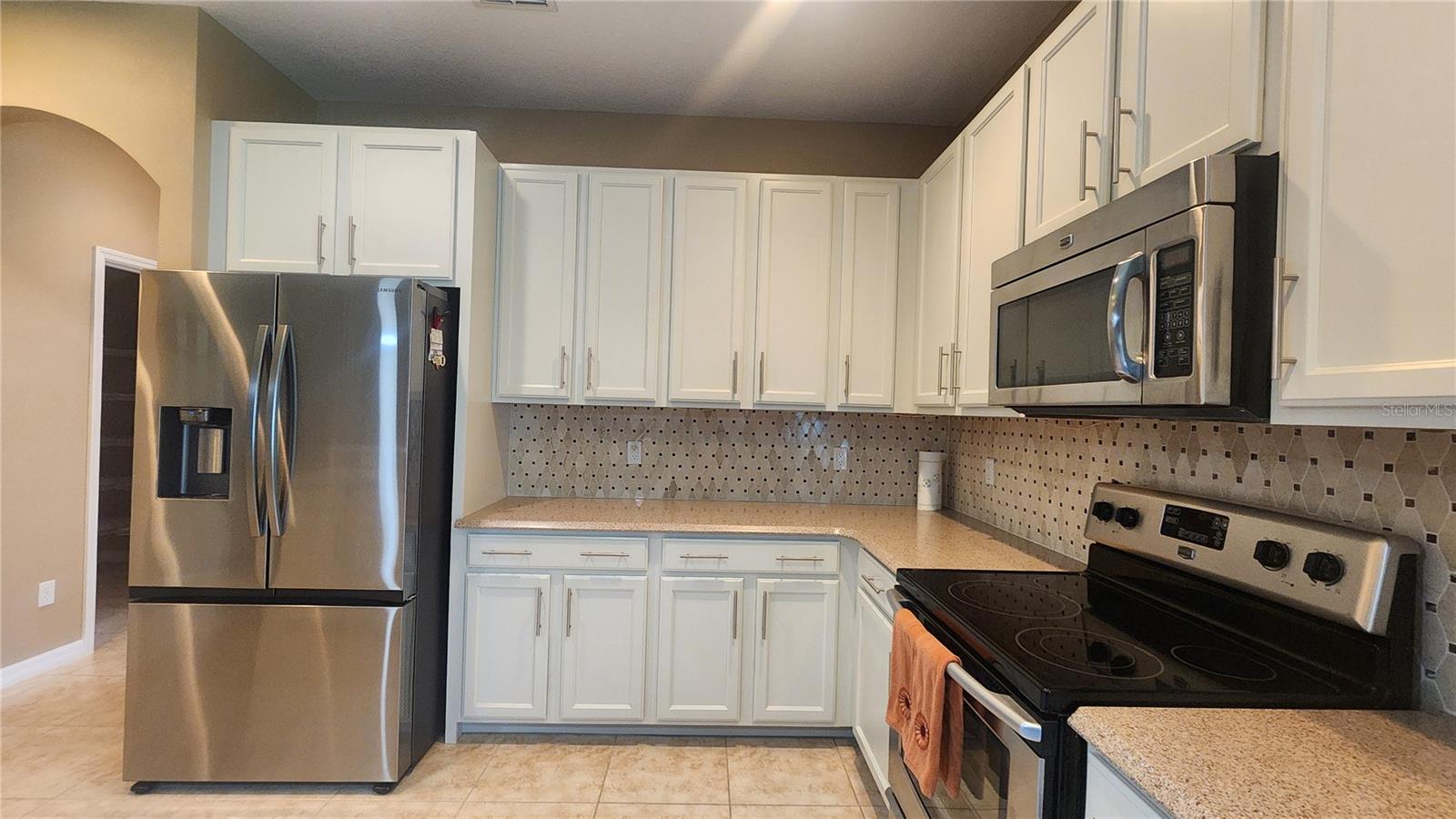 1915 ACACIA DR, KISSIMMEE, FL — photo 5