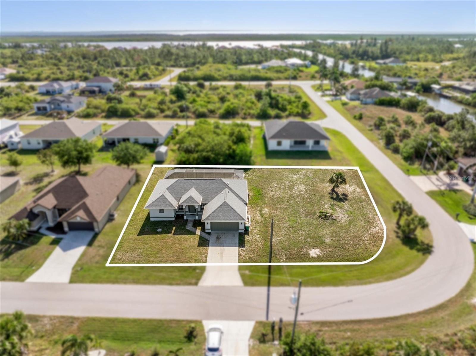 10056 LEBANON DR, PORT CHARLOTTE, FL — photo 32