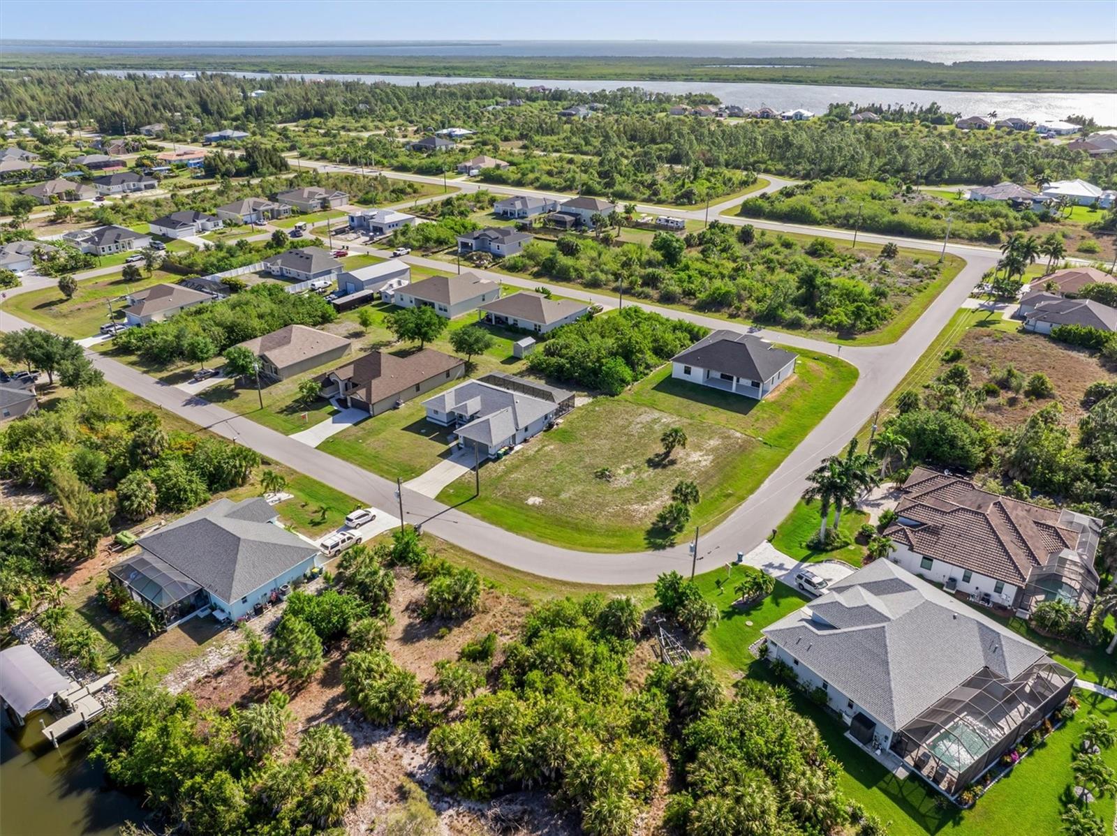 10056 LEBANON DR, PORT CHARLOTTE, FL — photo 34