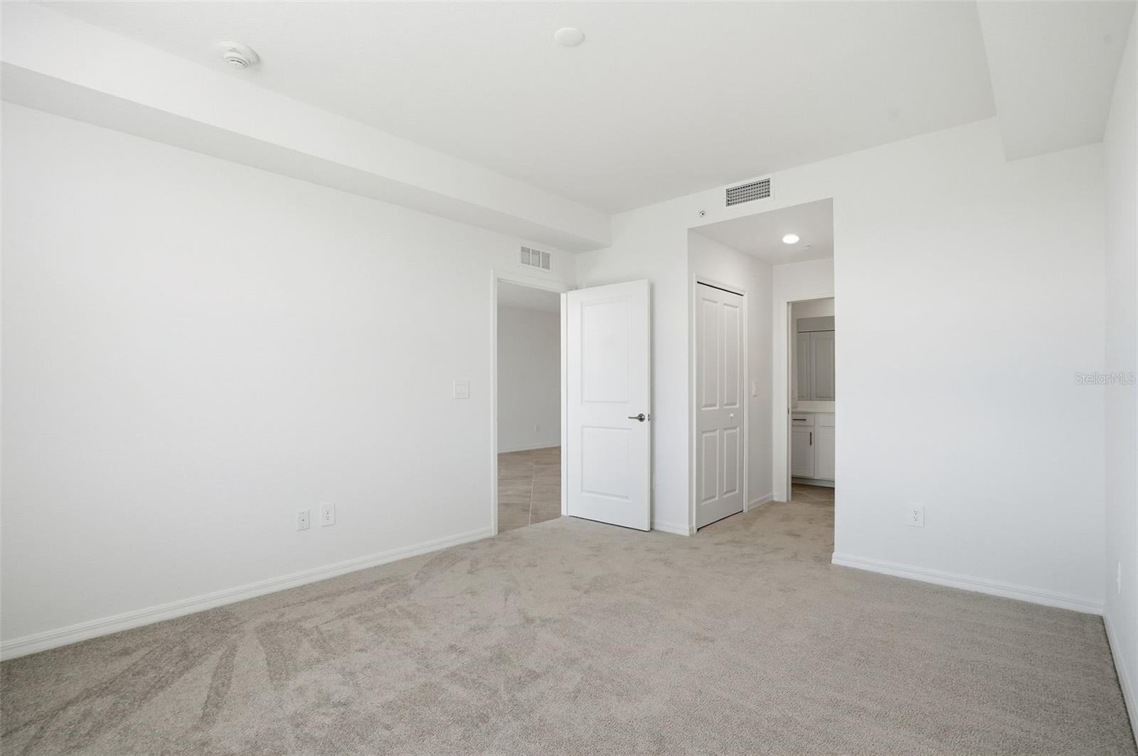 19110 SCALLOP LOOP #204, LAKEWOOD RANCH, FL — photo 16