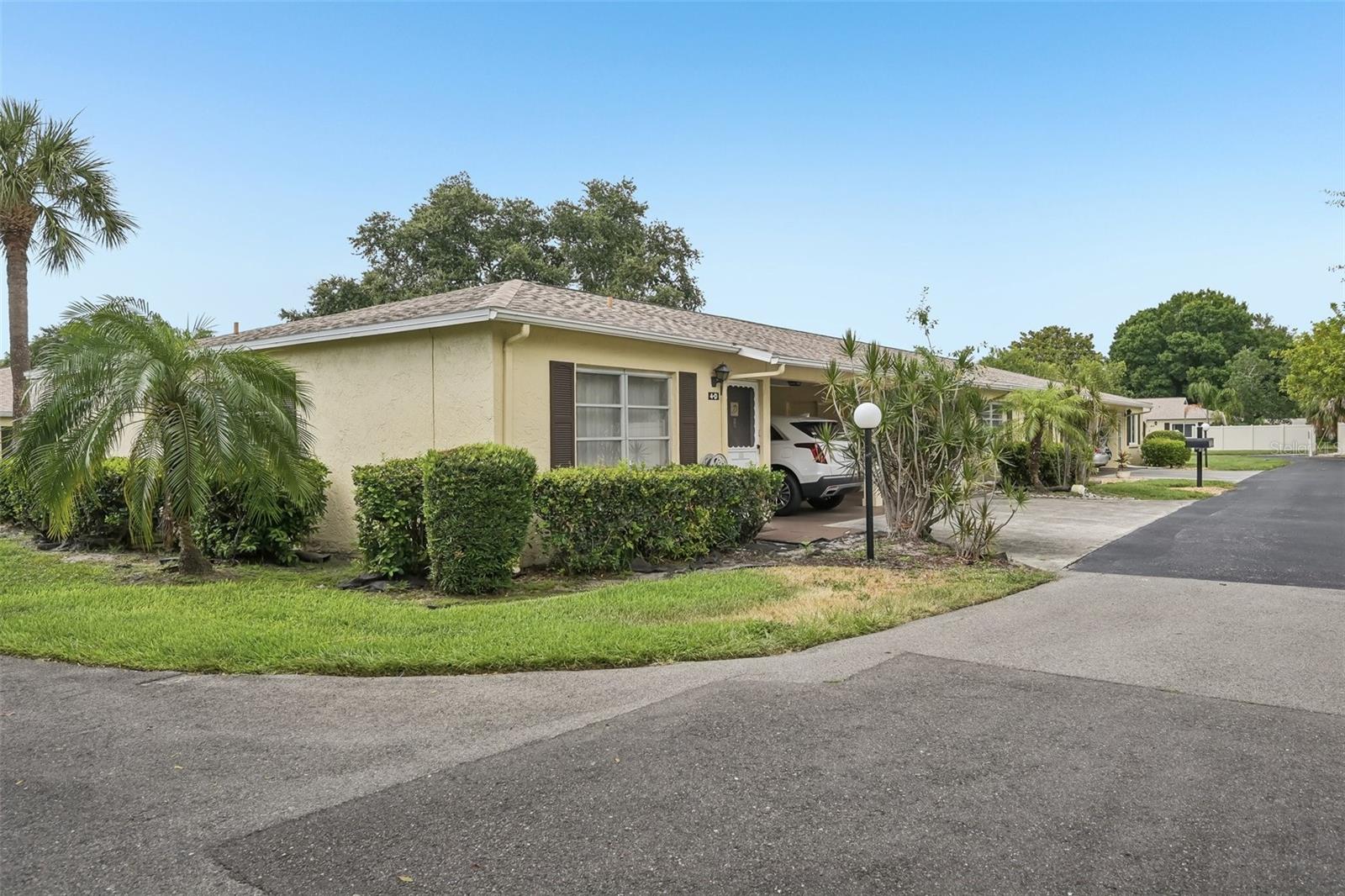 390 301 BLVD W #4D, BRADENTON, FL — photo 2