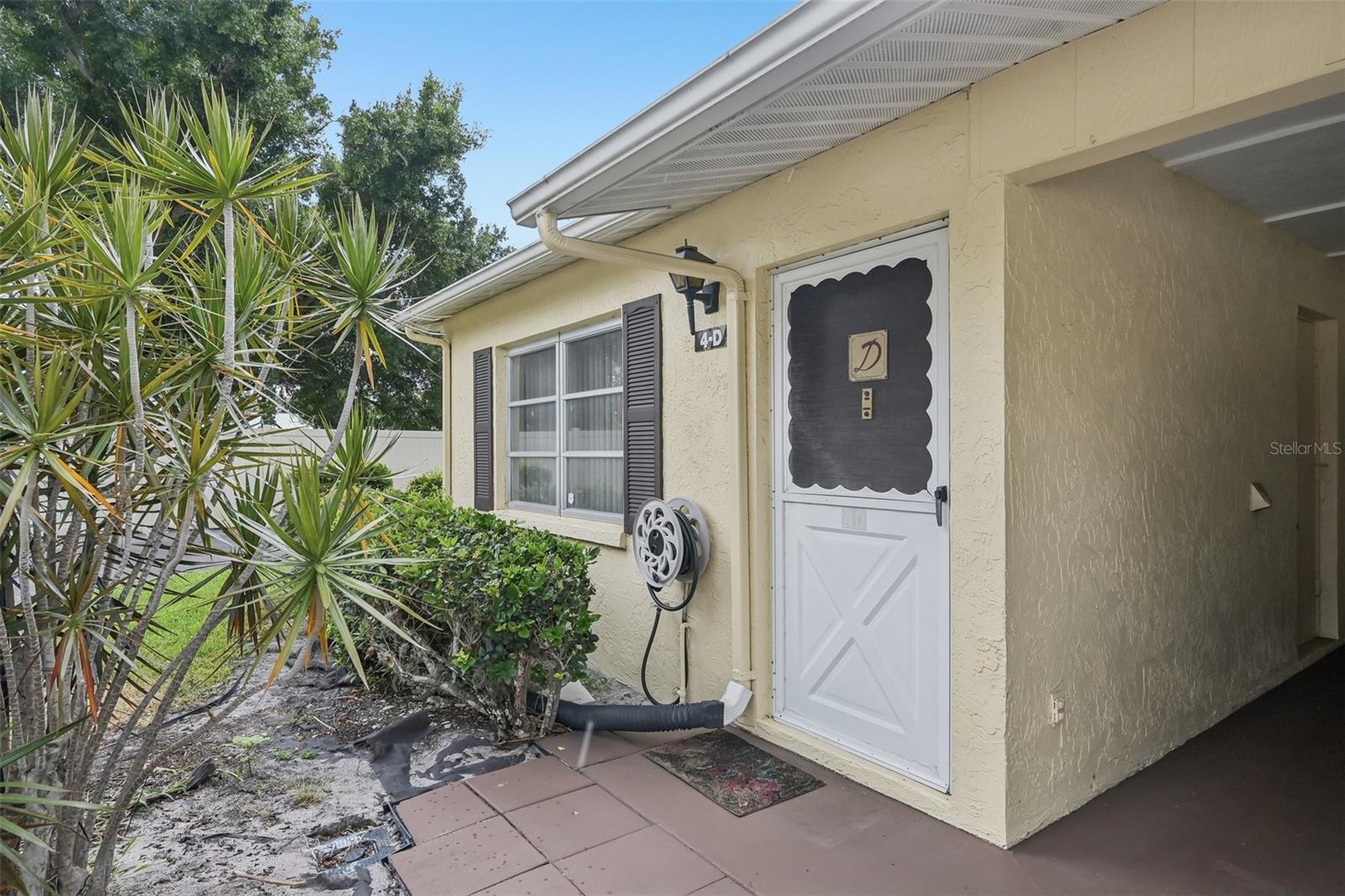 390 301 BLVD W #4D, BRADENTON, FL — photo 3