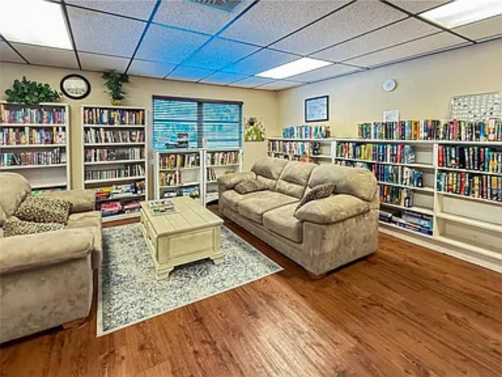 390 301 BLVD W #4D, BRADENTON, FL — photo 30