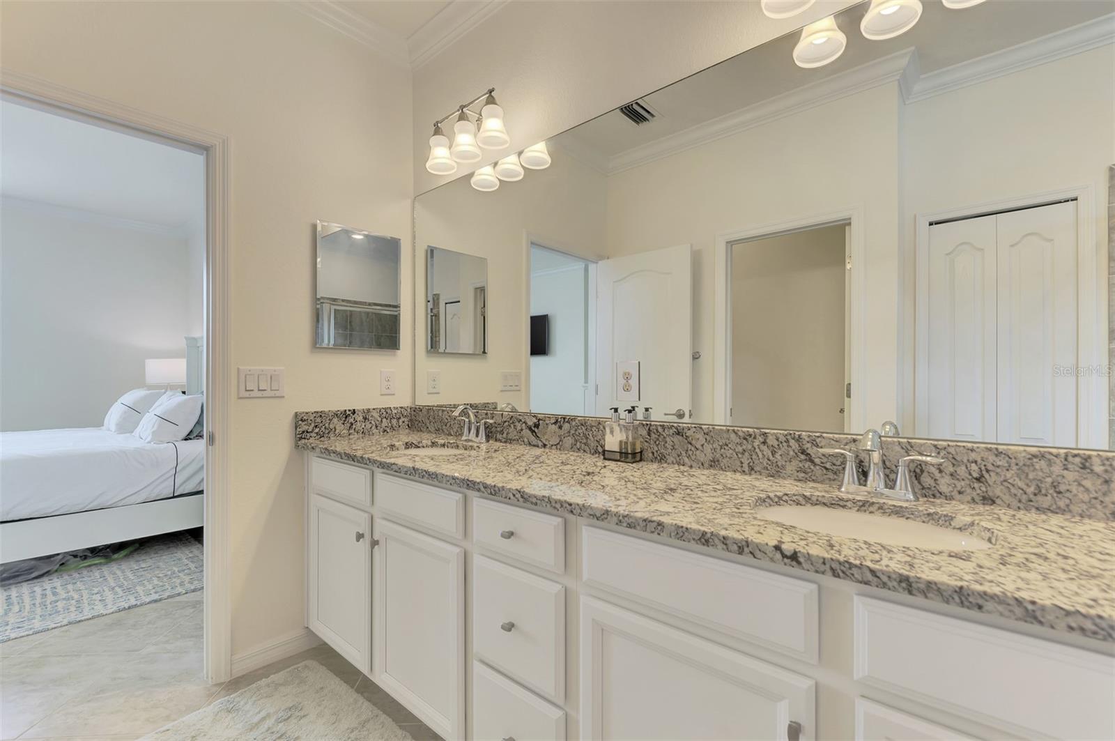 9903 WINGOOD DR, VENICE, FL — photo 35