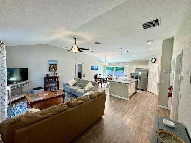 5423 NW 52ND AVE, OCALA, FL — photo 2