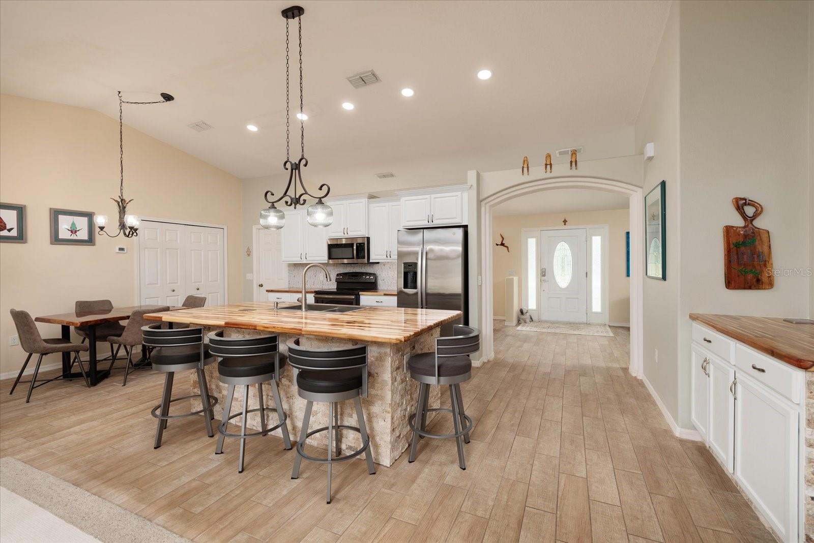 8343 NITTANY RD, WEEKI WACHEE, FL — photo 16
