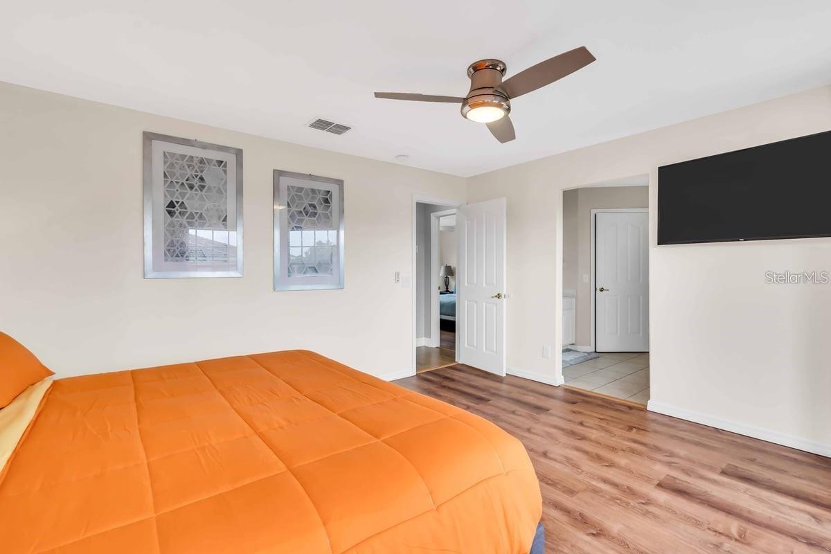 241 VISTA LOOP, DAVENPORT, FL — photo 11