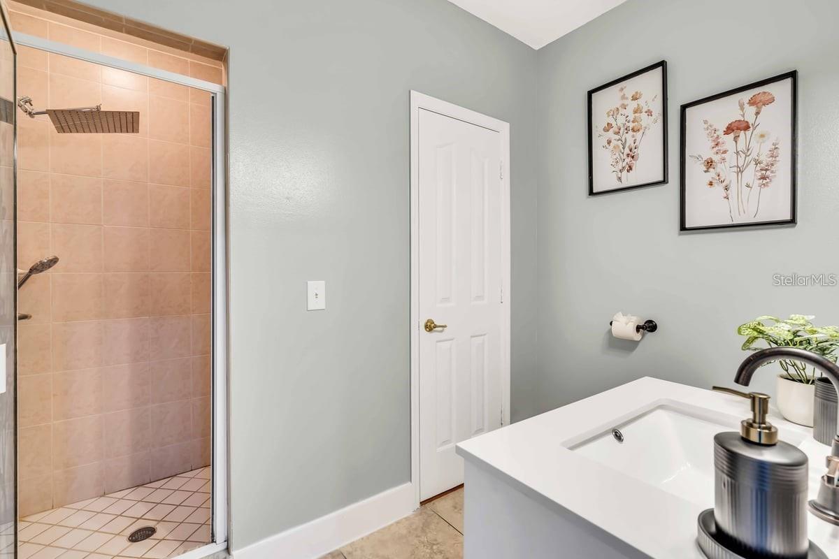 241 VISTA LOOP, DAVENPORT, FL — photo 17