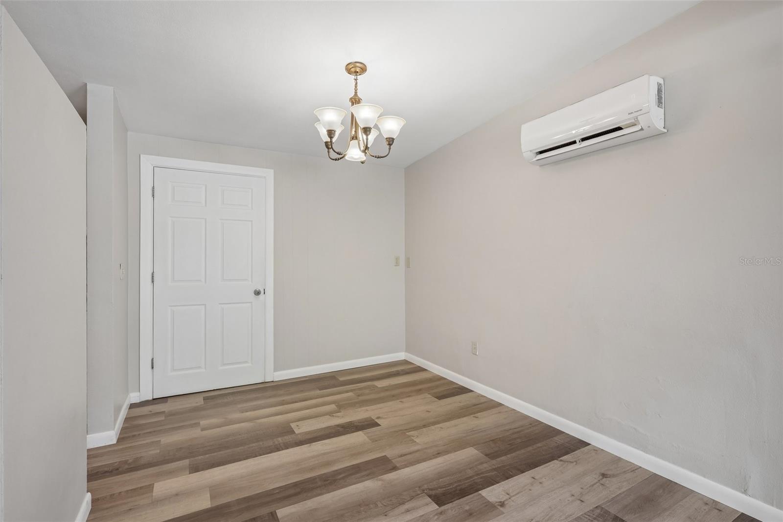 2117 BARCELONA DR, CLEARWATER, FL — photo 8