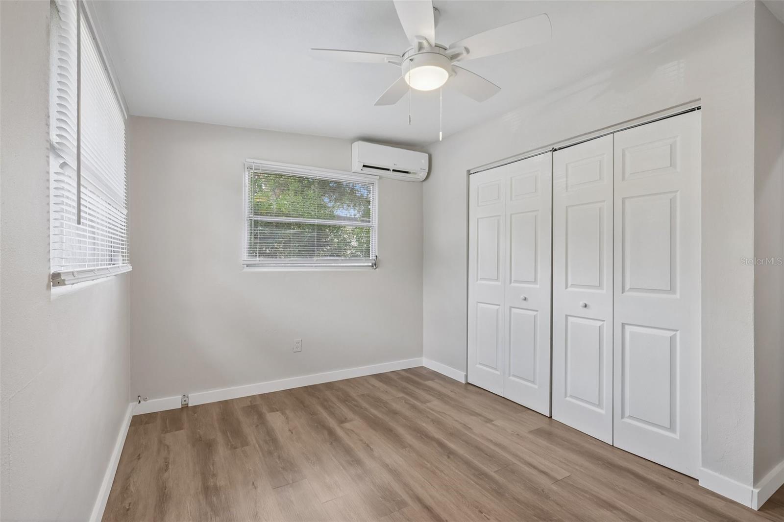 2117 BARCELONA DR, CLEARWATER, FL — photo 22