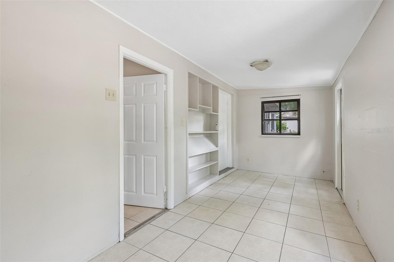 2117 BARCELONA DR, CLEARWATER, FL — photo 24
