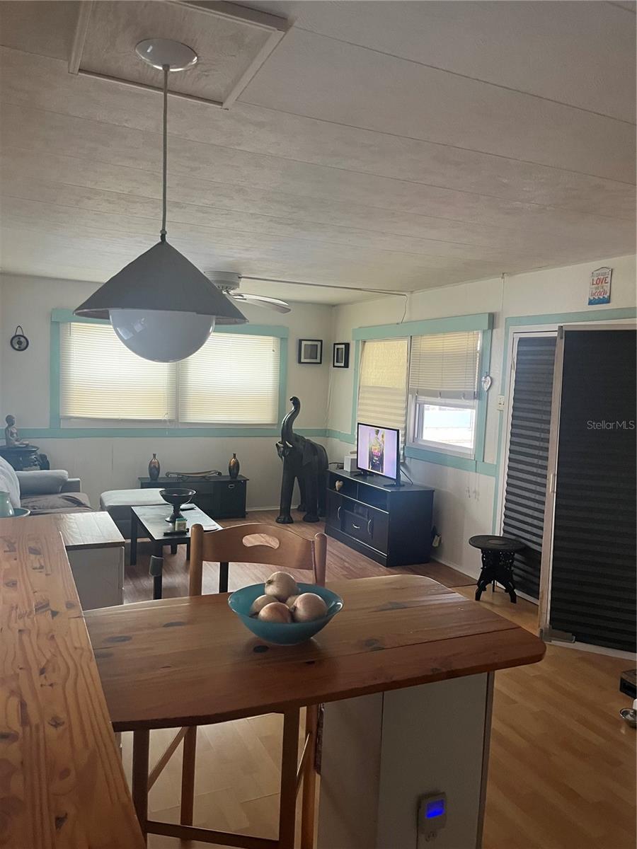 34188 CANAL DR N, PINELLAS PARK, FL — photo 4