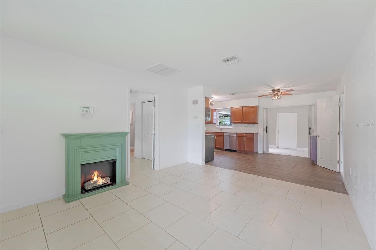 20310 LORENZO AVE, PORT CHARLOTTE, FL — photo 8