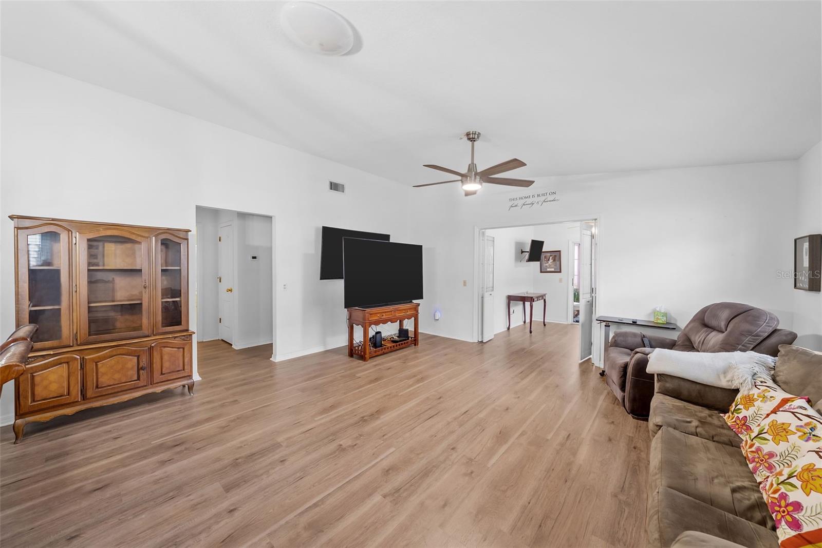 37420 TEABERRY LOOP, ZEPHYRHILLS, FL — photo 5