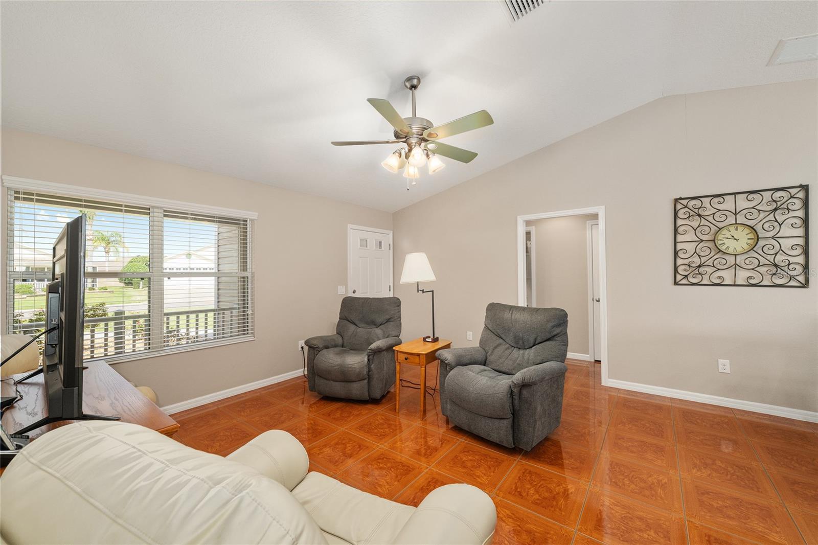 2446 HOPESPRING LOOP, THE VILLAGES, FL — photo 10