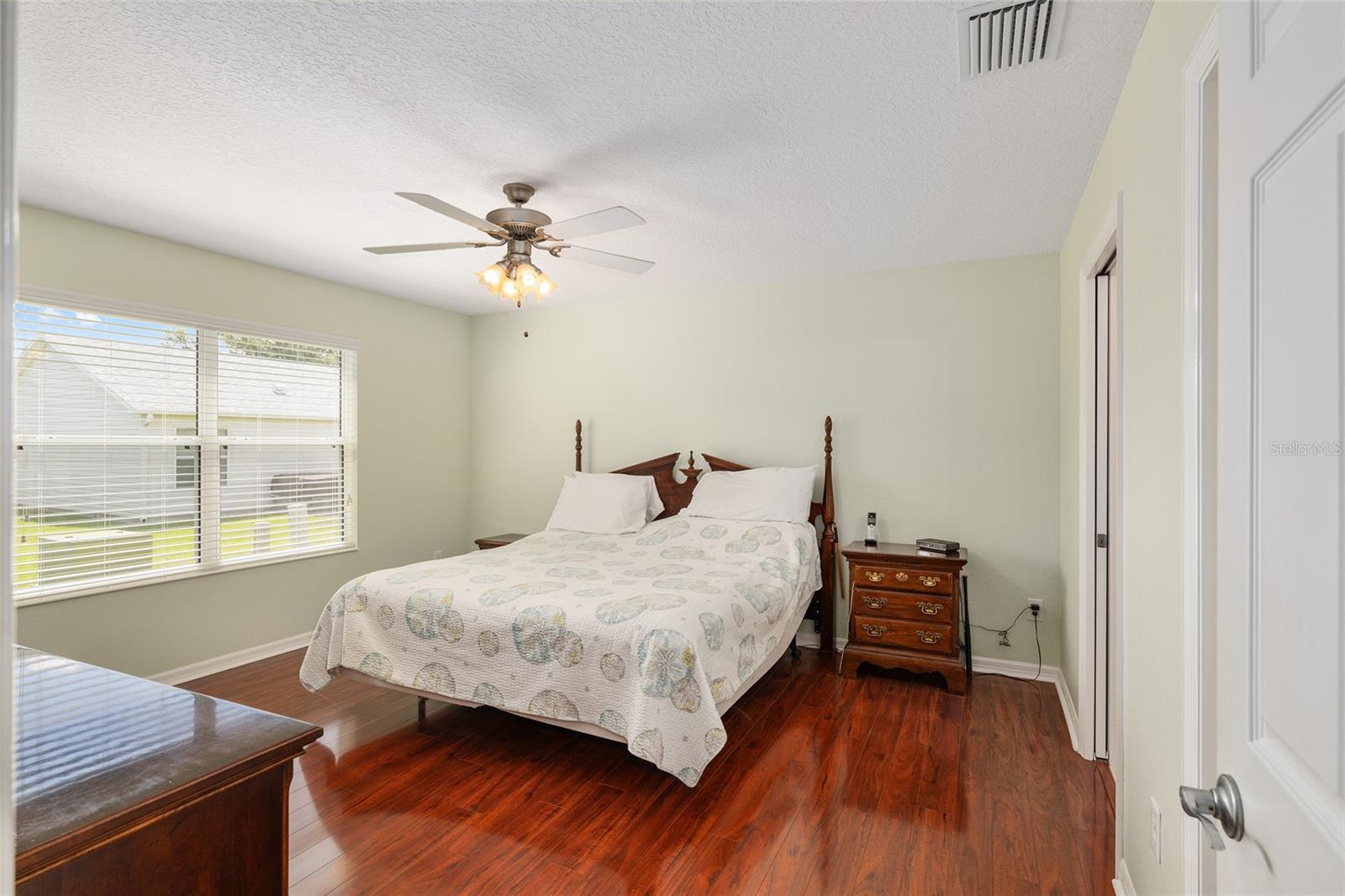 2446 HOPESPRING LOOP, THE VILLAGES, FL — photo 19