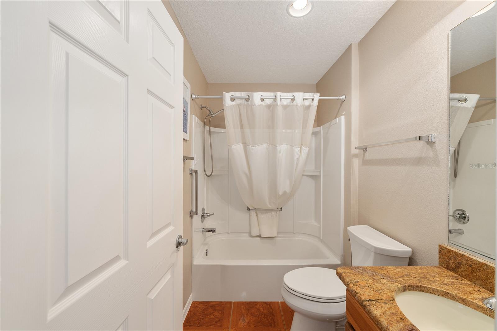2446 HOPESPRING LOOP, THE VILLAGES, FL — photo 26