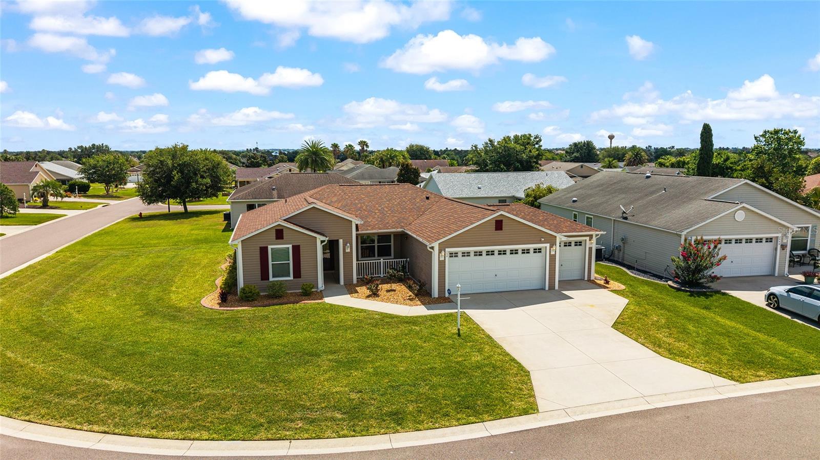 2446 HOPESPRING LOOP, THE VILLAGES, FL — photo 41