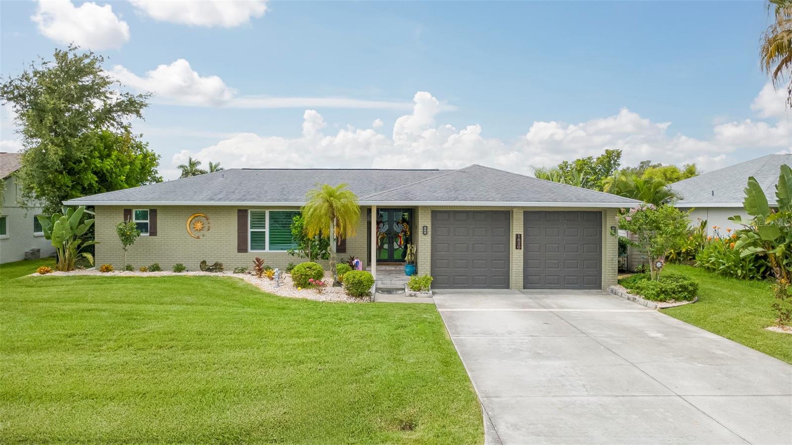 1820 SE 36TH TER, CAPE CORAL, FL — photo 2