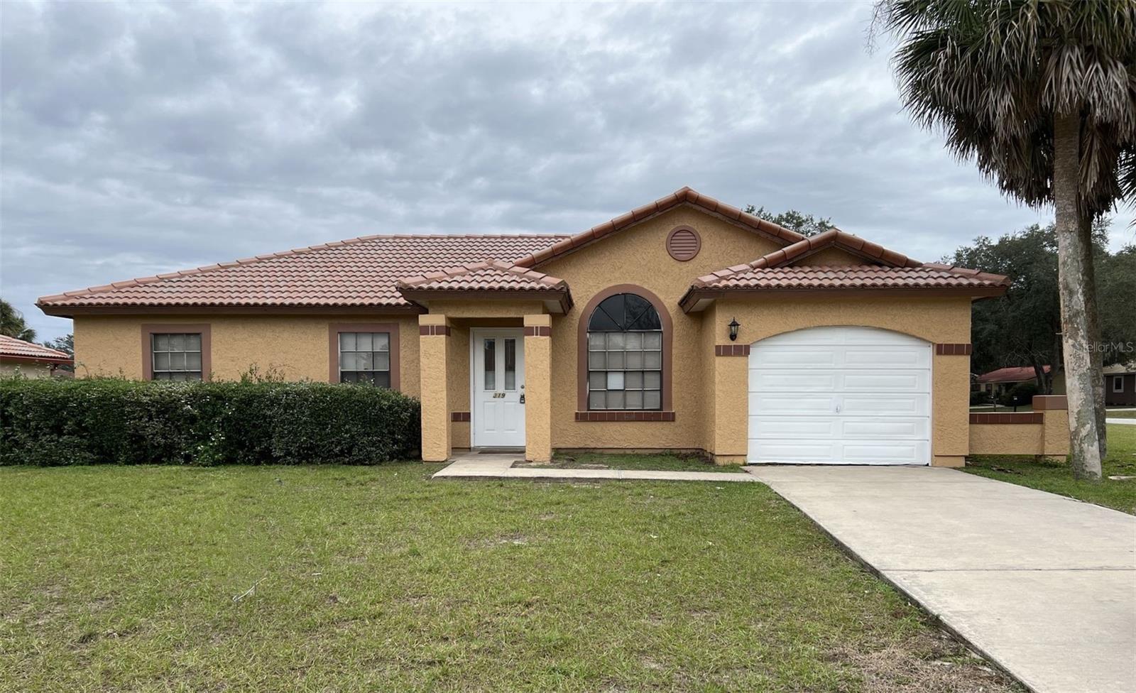 319 OAK TRACK DR, OCALA, FL