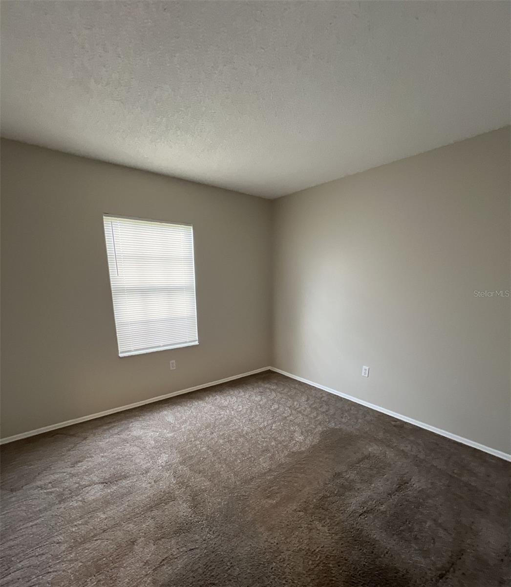 319 OAK TRACK DR, OCALA, FL — photo 21