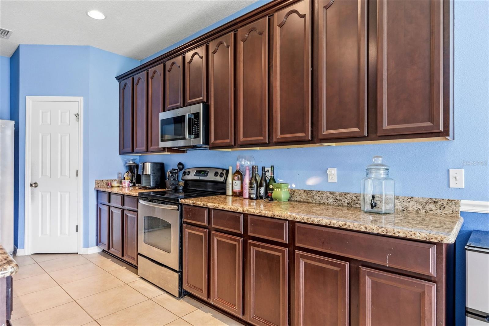 2820 CYPRESS GROVE CT, ST CLOUD, FL — photo 9