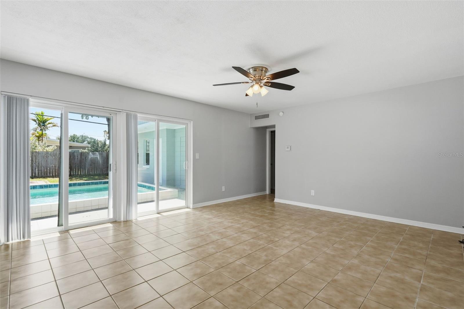 3934 HELENA ST NE, ST PETERSBURG, FL — photo 13